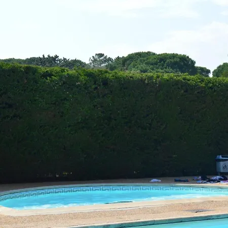A Sainte-maxime: 3 Pieces, Terrasse, Piscine, Clim, Proche - Fr-1-226-340 * Сент-Максим