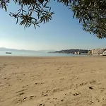à Sainte-maxime: 3 Pièces, Terrasse, Piscine, Clim, Proche - Fr-1-226-340 Apartamento *