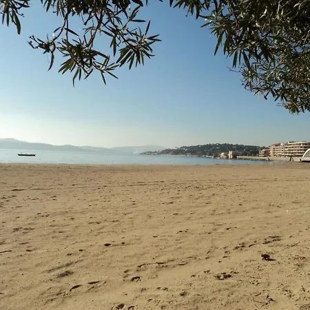 A Sainte-maxime: 3 Pieces, Terrasse, Piscine, Clim, Proche - Fr-1-226-340 Daire *