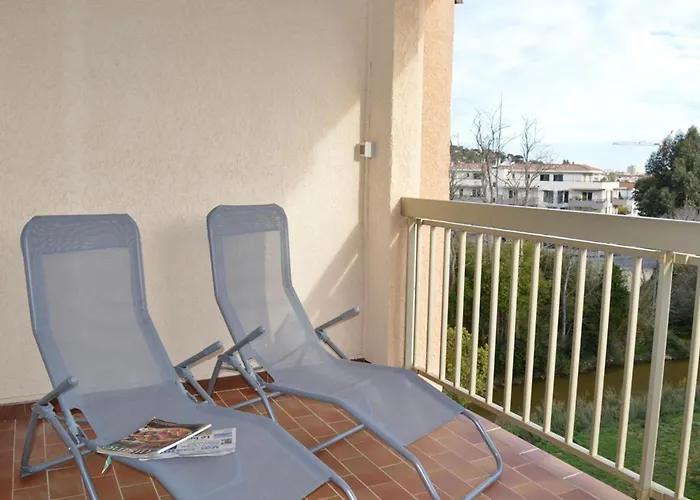 A Sainte-maxime: 3 Pieces, Terrasse, Piscine, Clim, Proche - Fr-1-226-340 Апартаменты